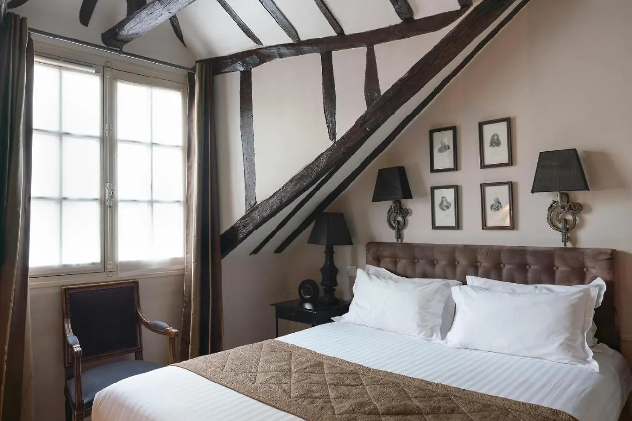 Saint-louis Marais Hotel 3*